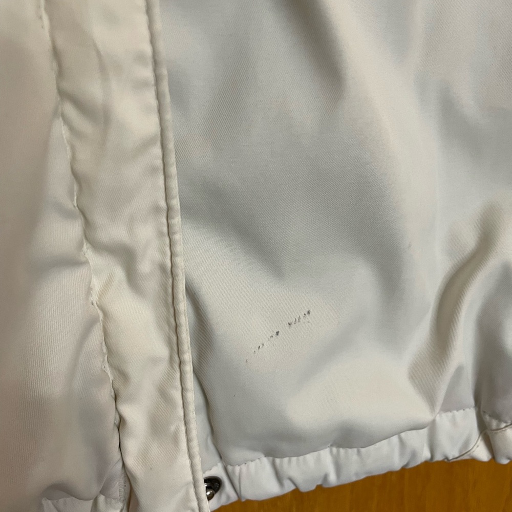 Columbia Sportwear Women's White Puffer Vest Women's XL - Picture 4 of 15